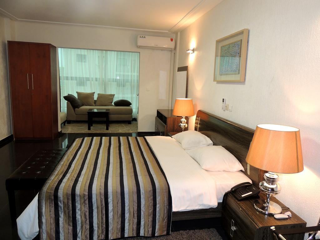 Residences Plein Sud Abidjan Extérieur photo
