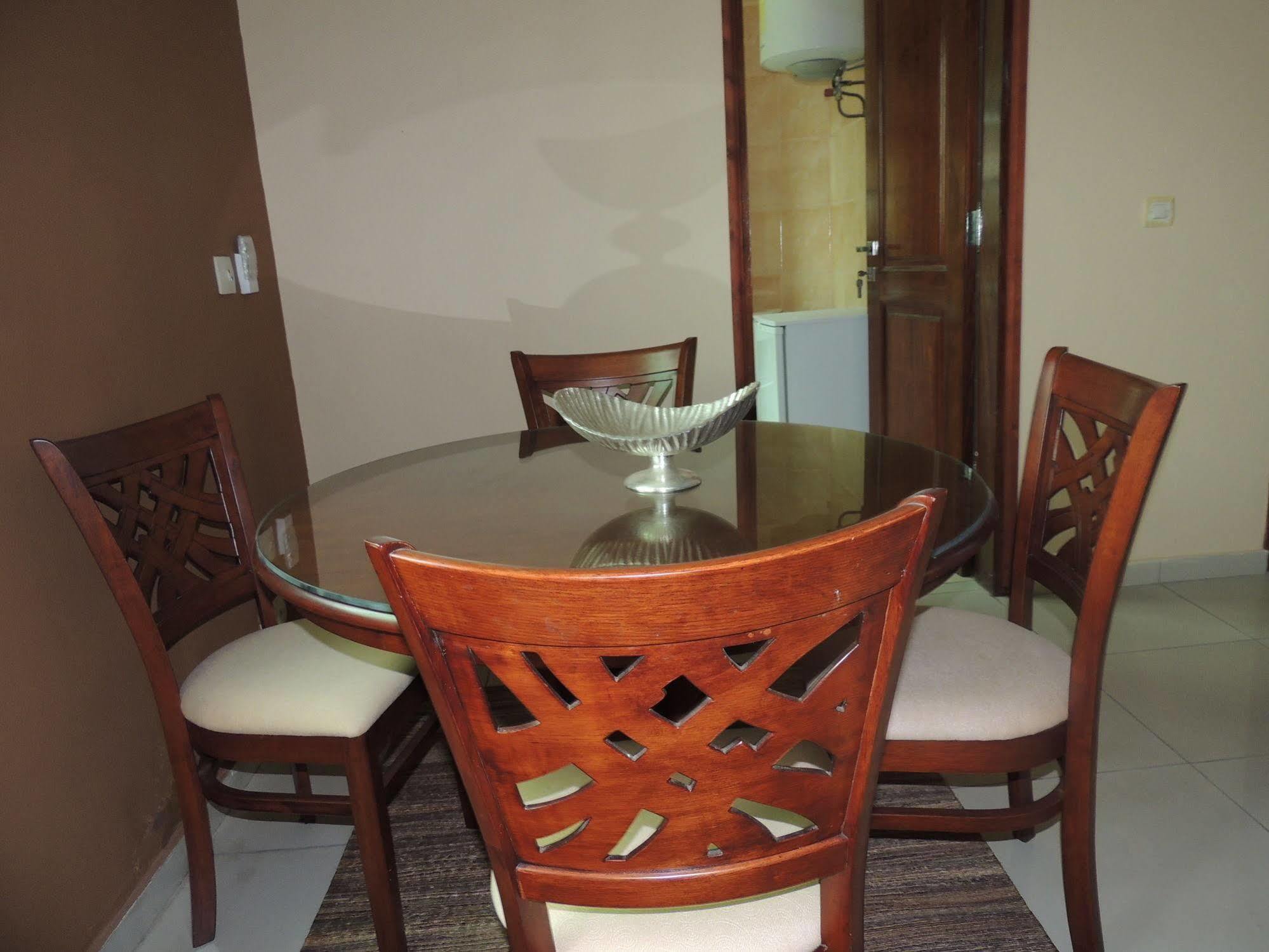 Residences Plein Sud Abidjan Extérieur photo